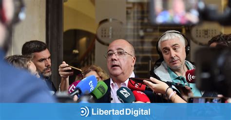Vox pierde otro diputado en Baleares y prolonga su crisis interna .